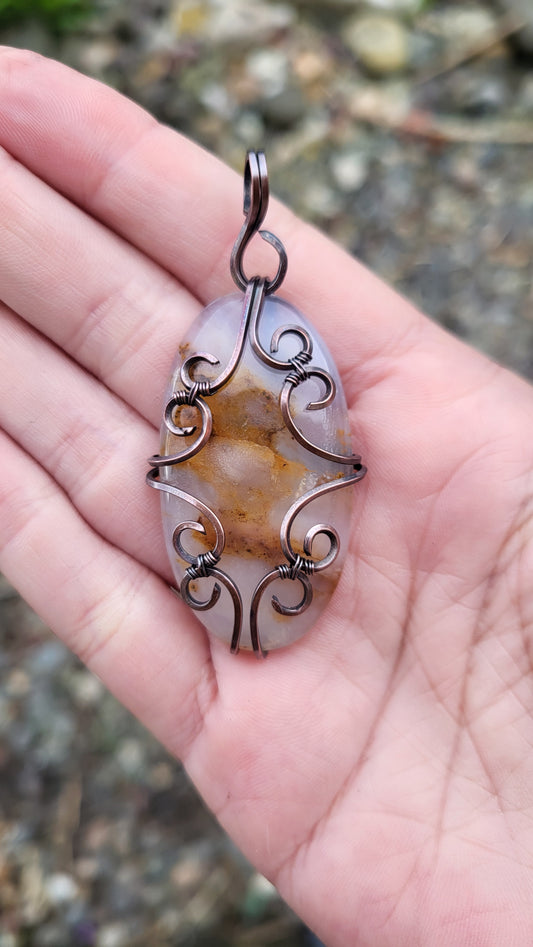 Agate Oxidized Copper Wire Wrap Pendant