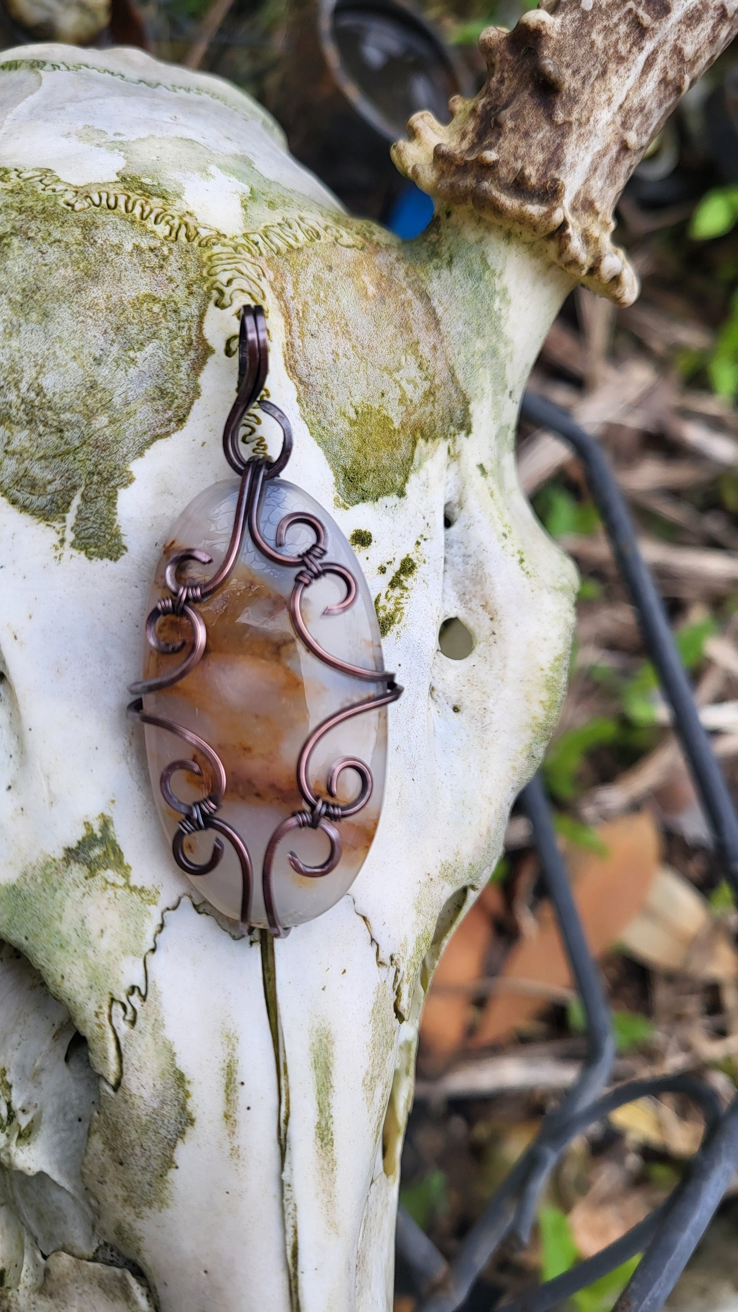 Agate Oxidized Copper Wire Wrap Pendant