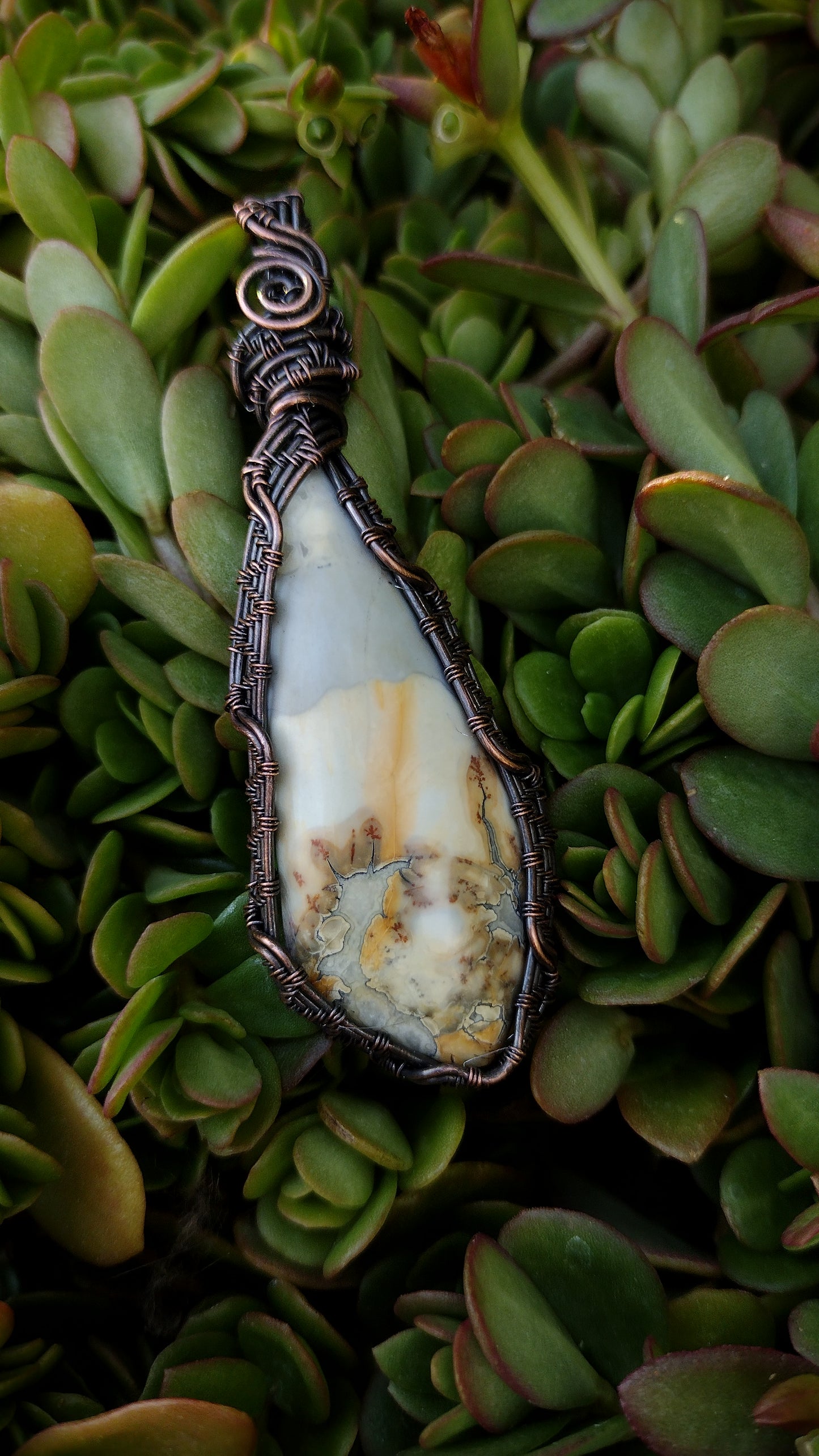 Maligano Jasper Pendant