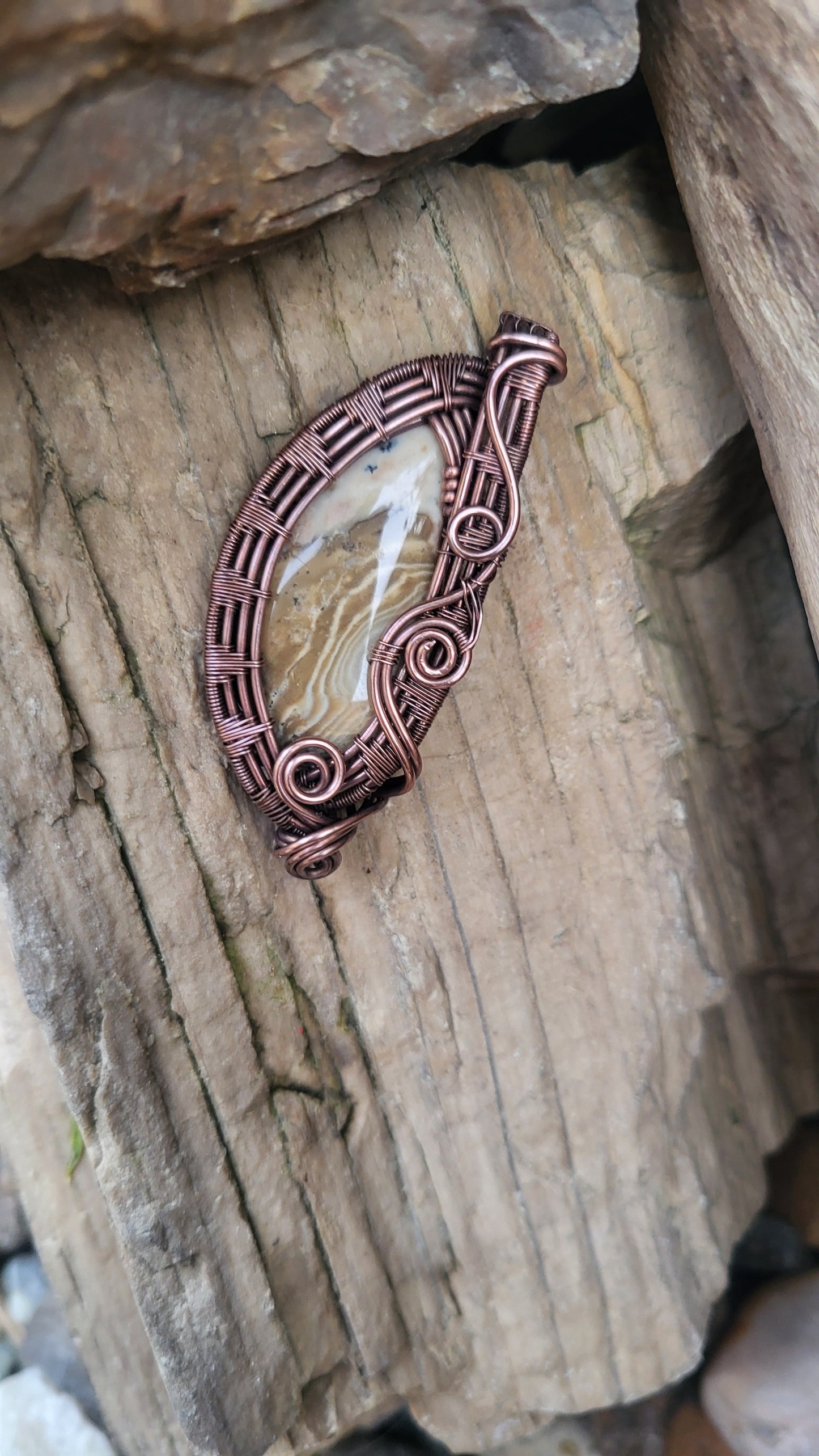 Agate Copper Wire Wrap Pendant