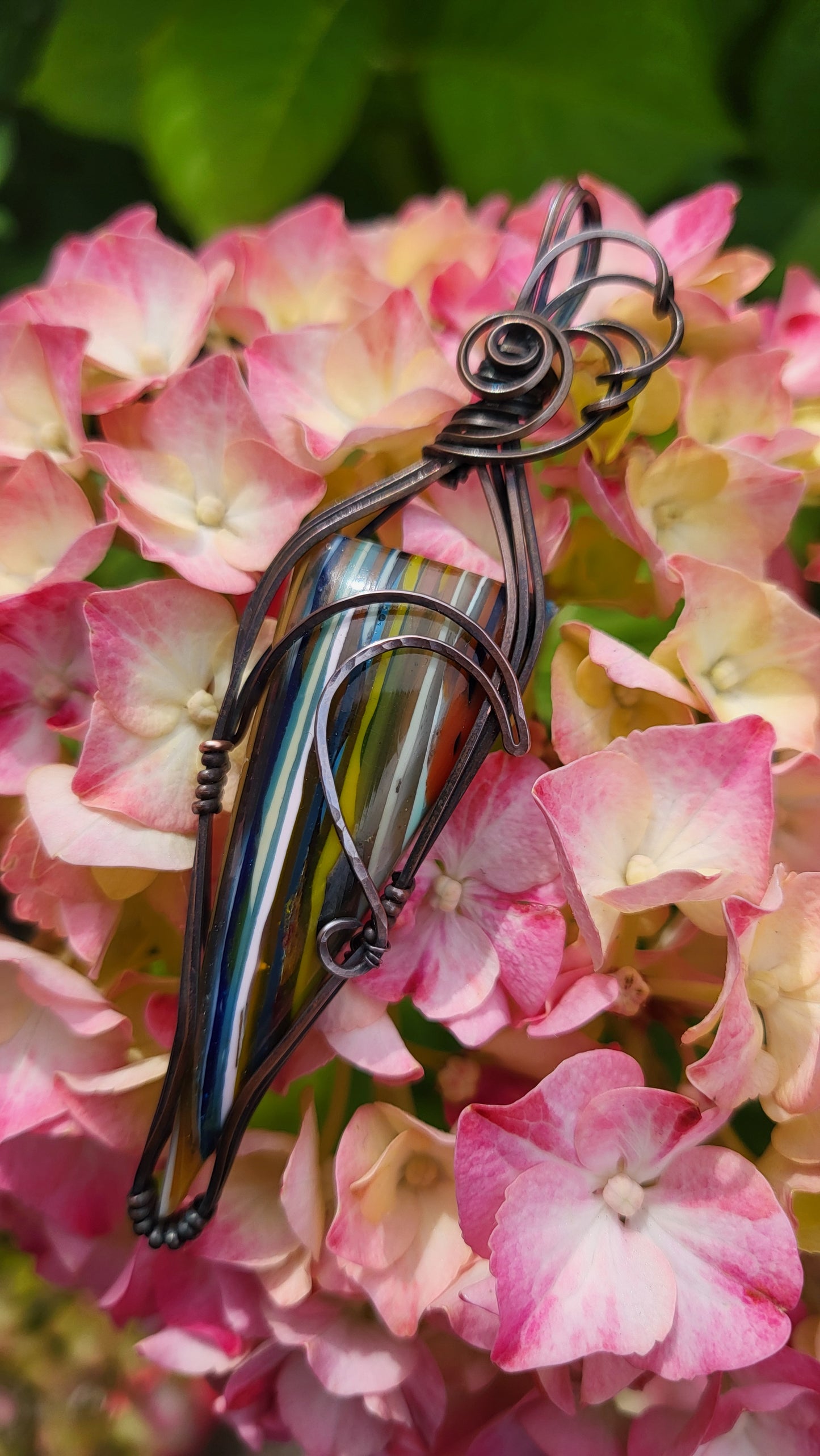 Surfite Cabochon Pendant w/ Ocean Wave Accent