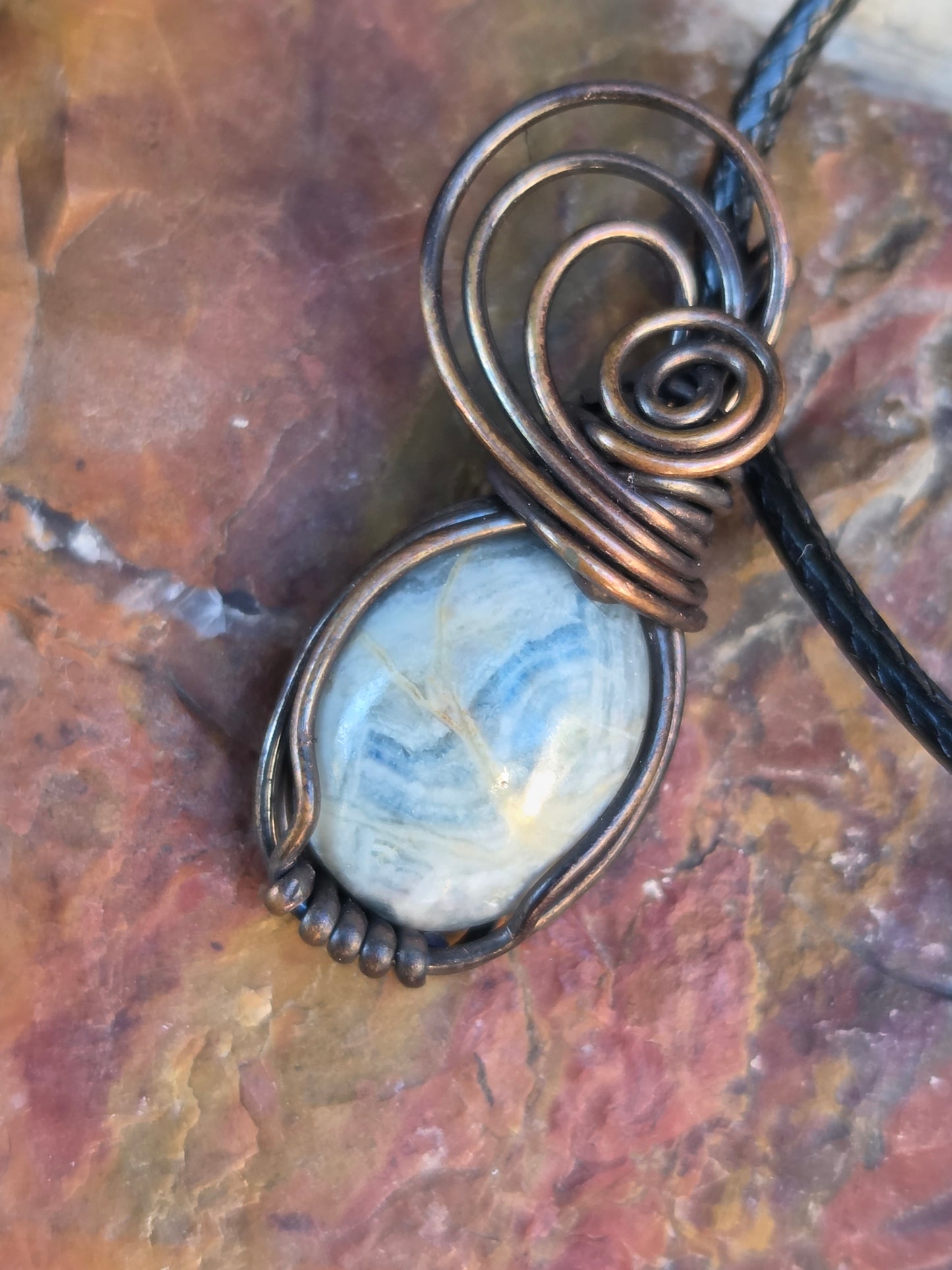 Scheelite Mini Pendant