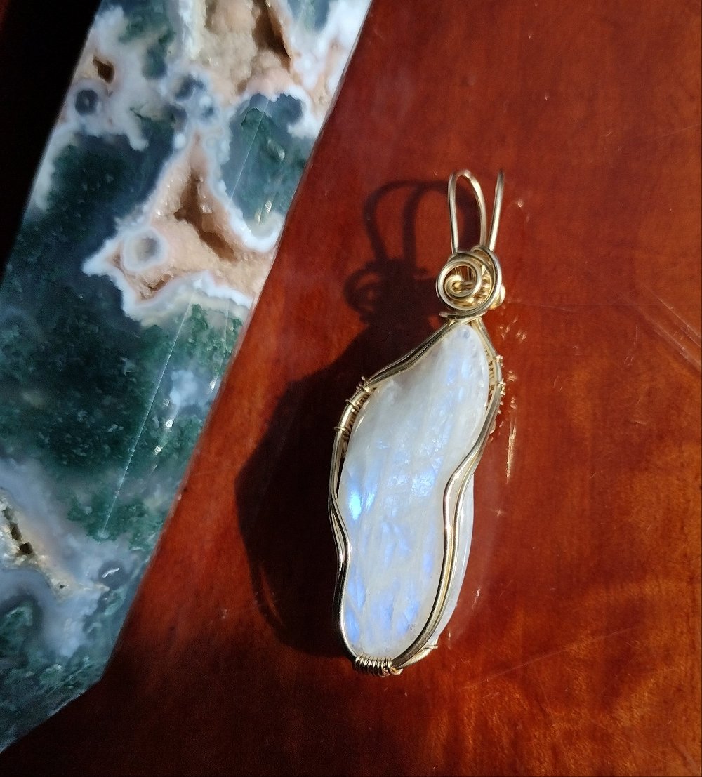 14k Gold Fill Wire Wrap Moonstone Pendant