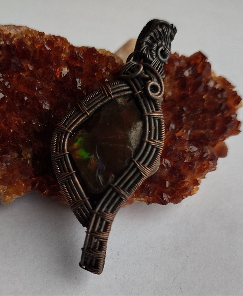 21.9 CT Rough Ethiopian Welo Opal Gemstone Pendant